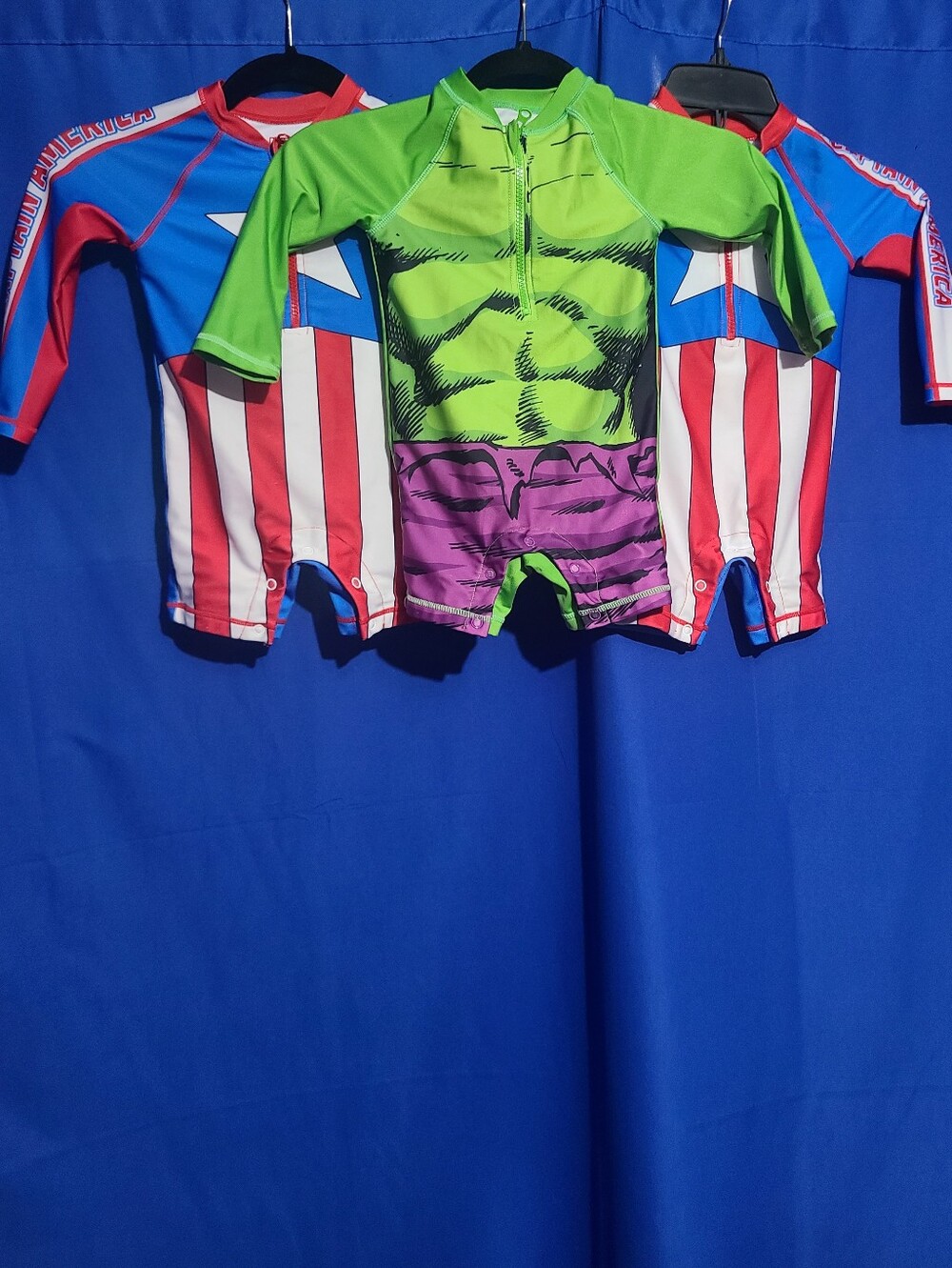 3 Marvel Kids Hulk-Inspired Rash Guard  Swimsuits Size 2T Hulk, Captain America